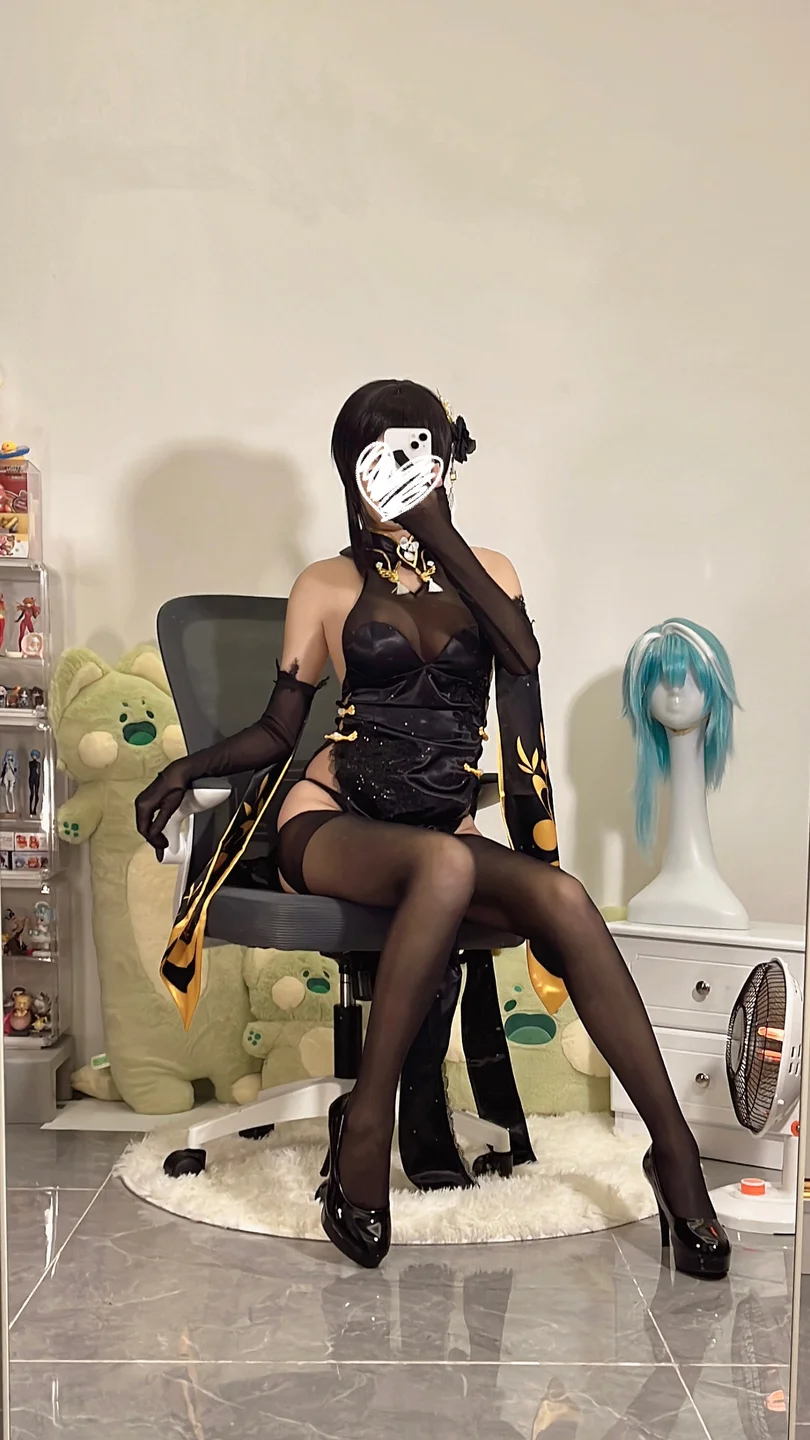 影子喵Ghost - 镇海黑旗袍 [131P,4V-3.71GB] tg@simisebaisi 【丝足阁】125.webp